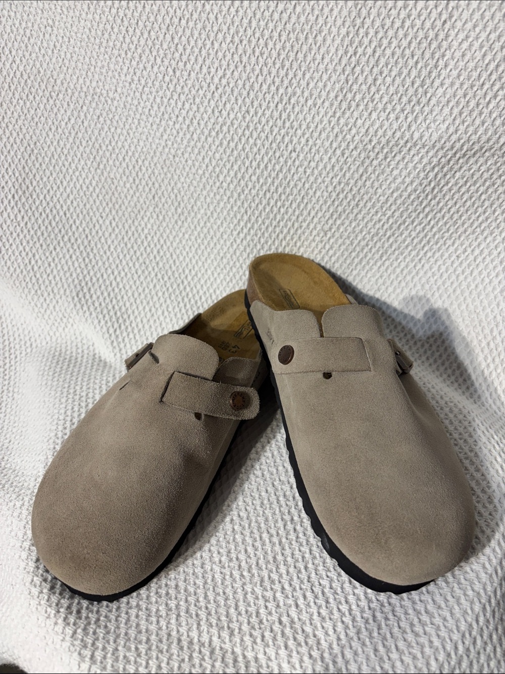 Birkenstock Sz 10 Boston Slip-On Faux Suede Clogs Taupe Gray NEW WITHOUT TAG
